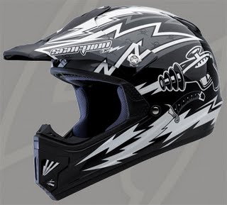 Scorpion’s Ray Gun VX-9 youth helmet